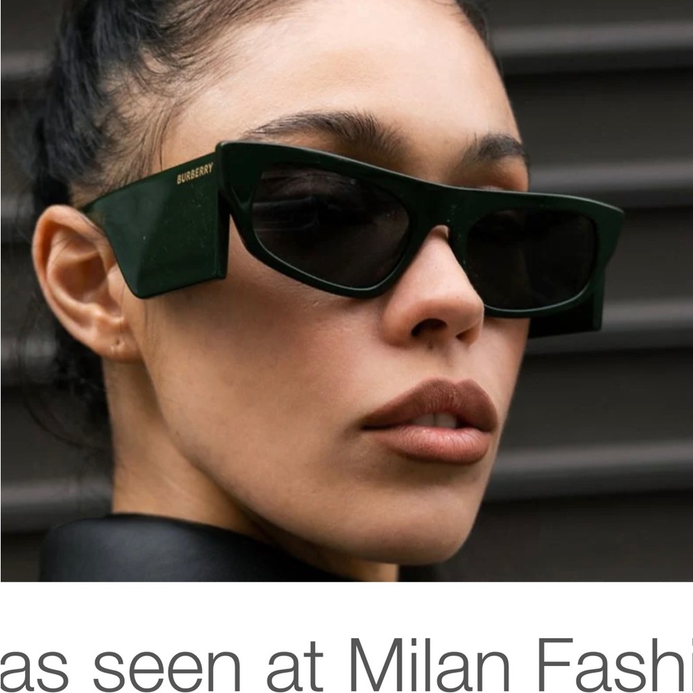 BURBERRY UNIQUE SUNGLASSES AT MILAN FASHION WEEK IN MILAN ON VICTORIA STELLA